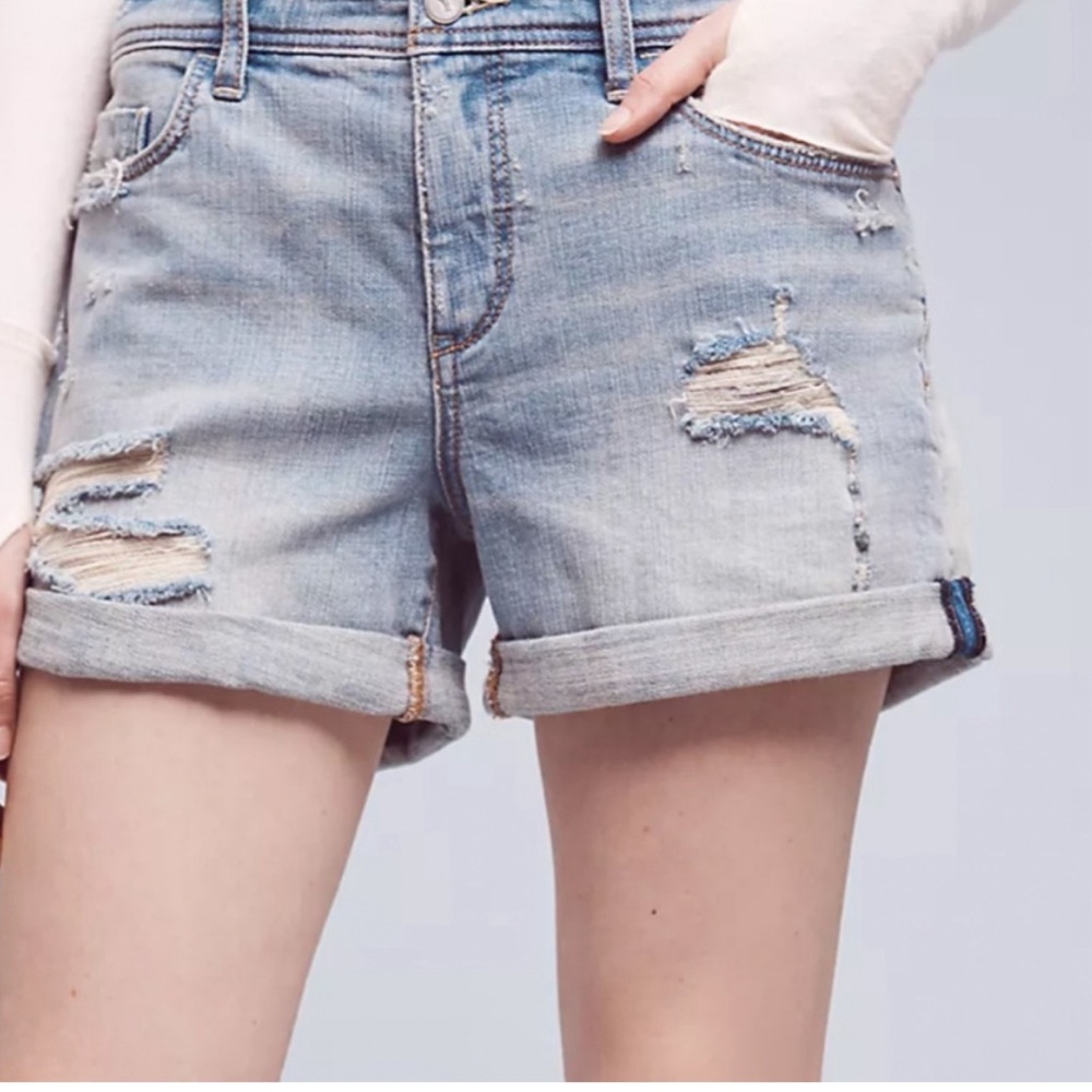 Anthropology Pilcro Hyphen Jean shorts sz26